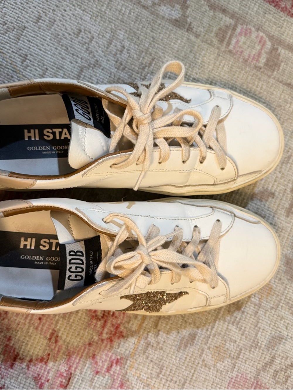 Golden Goose White Leather Sneakers with Gold Glitter Star - Picture 1 of 4